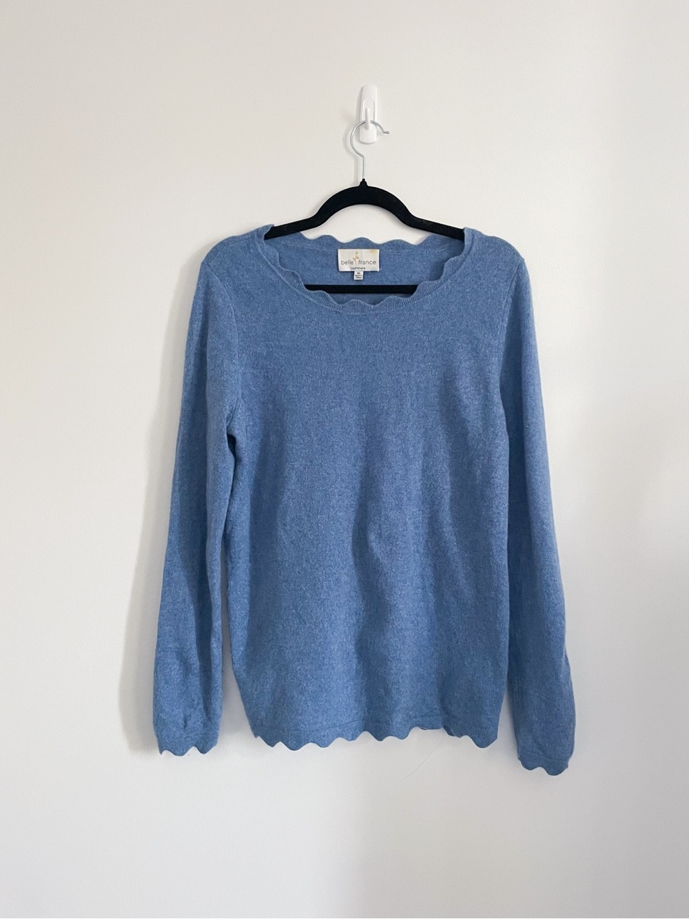 Belle France • 100% Cashmere Cornflower Blue Scallop Hem Boatneck Sweater • XL